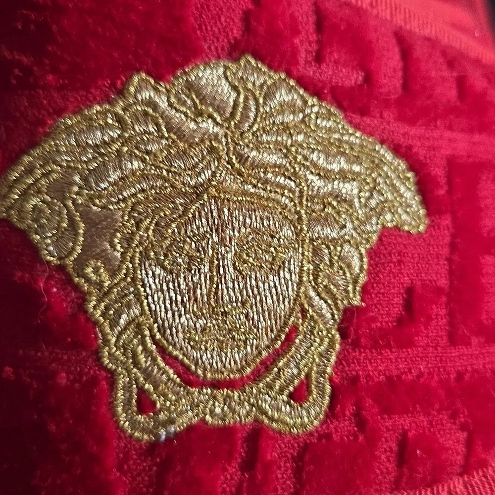 Versace Red and Gold Slides Unisex Full Inclusion - Picture 3 of 9